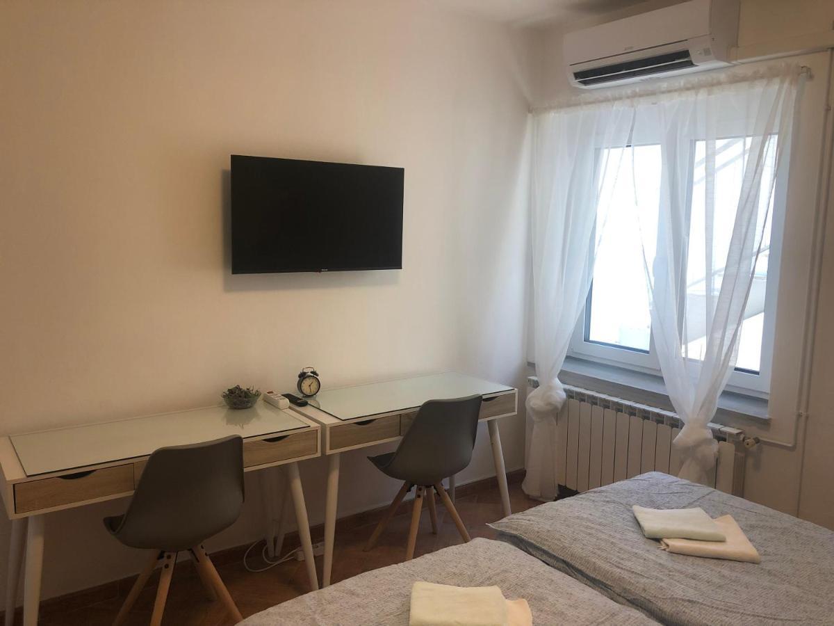 Apartment Iris ポルトローシュ エクステリア 写真